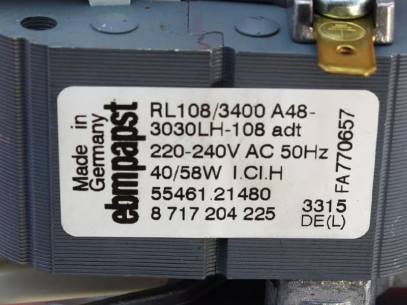 Вентилятор Bosch Junkers Eurostar ZWE24 ZWE28 8717204224 (3.60) 8717204224 фото